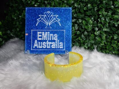 Bracelet/Cuff, Resin - Image 2