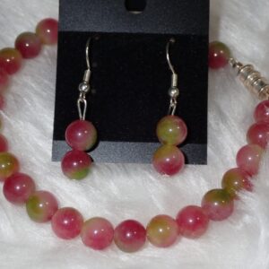 BRACELET & EARRING SET-Sizes Vary- Christmas Gift-Vary in Colour-Earrings to match-Excellent Craftmanship-Handmade Item